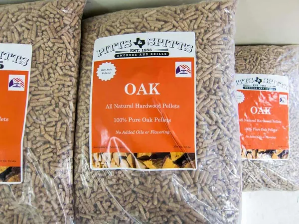 Oak Wood Pellets — wholesale wood pellet from Francoalva Sp. z o.o., Warsaw